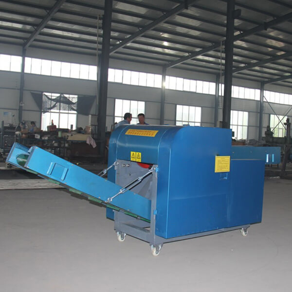 Durable Uniform size waste Corrugated boxes cutting machine for sale