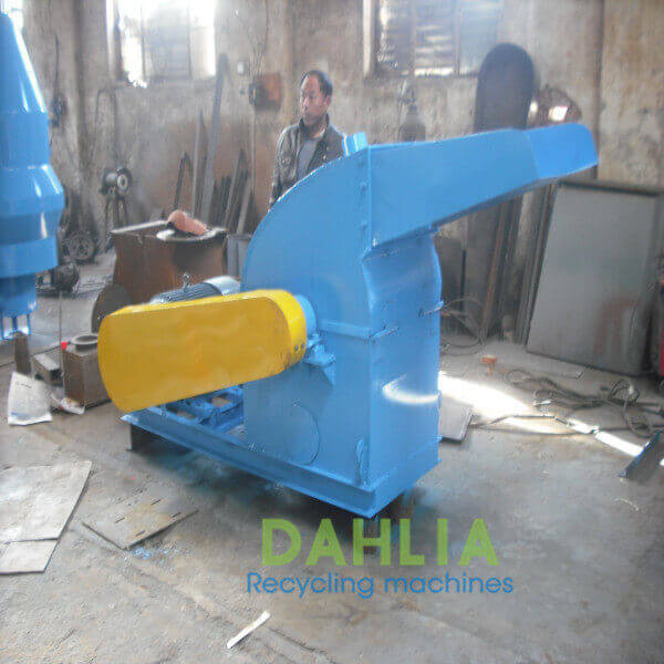 nail wood pallets crusher machine